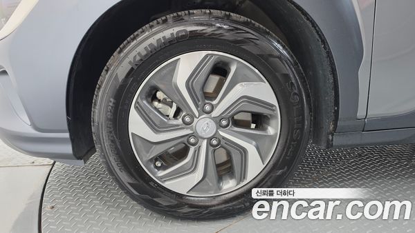 Hyundai Kona 2023, фото 5