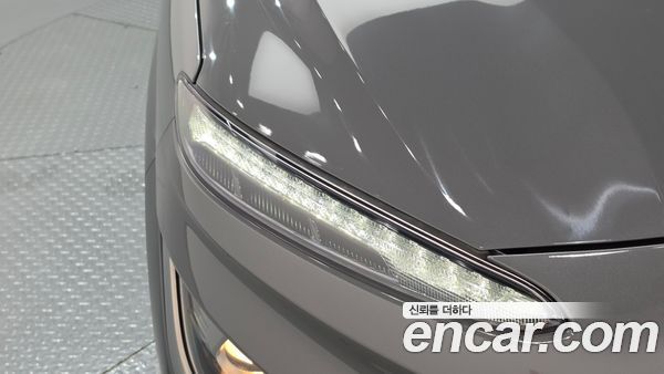 Hyundai Kona 2023, фото 8