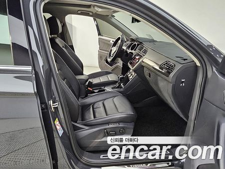 Volkswagen Tiguan 2020, фото 11