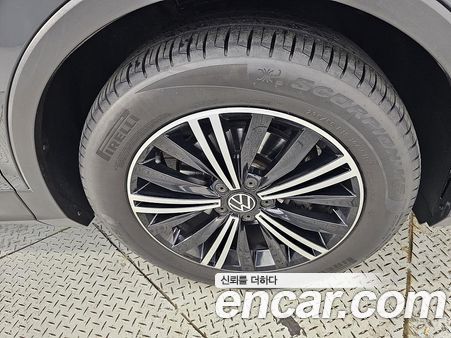 Volkswagen Tiguan 2020, фото 20