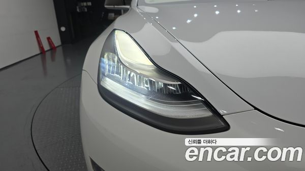 Tesla Model 3 2020, фото 8