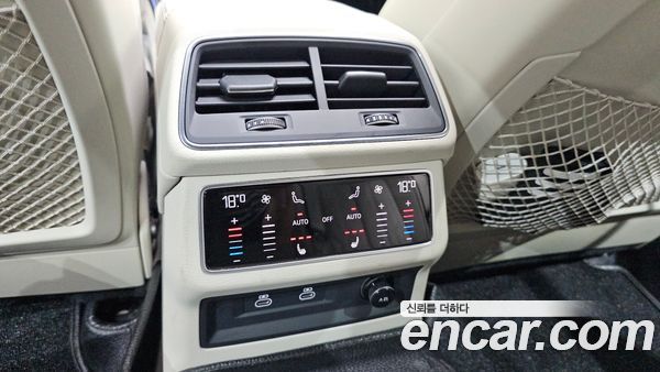 Audi A7 2025, фото 31