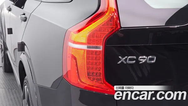 Volvo XC90 2021, фото 9