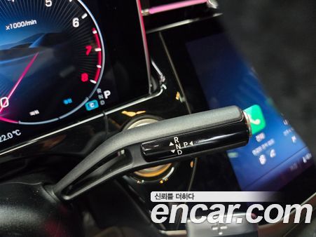 Mercedes-Benz E-Class 2025, фото 9