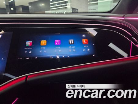 Mercedes-Benz E-Class 2025, фото 18