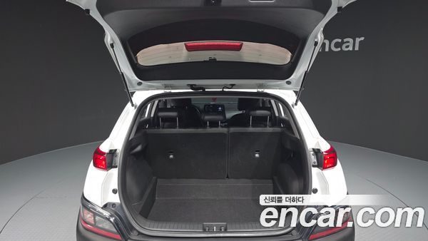 Hyundai Kona 2021, фото 26