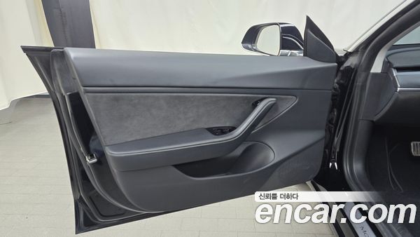 Tesla Model 3 2020, фото 13
