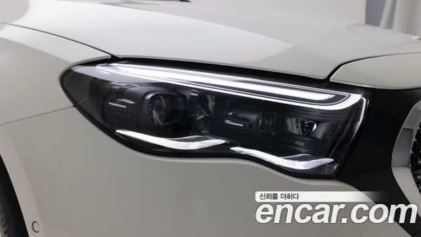 Mercedes-Benz E-Class 2025, фото 18