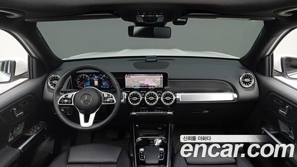 Mercedes-Benz GLB 2020, фото 10