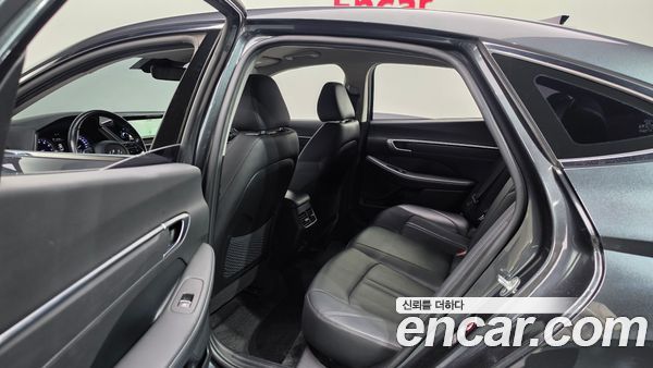 Hyundai Sonata 2022, фото 17