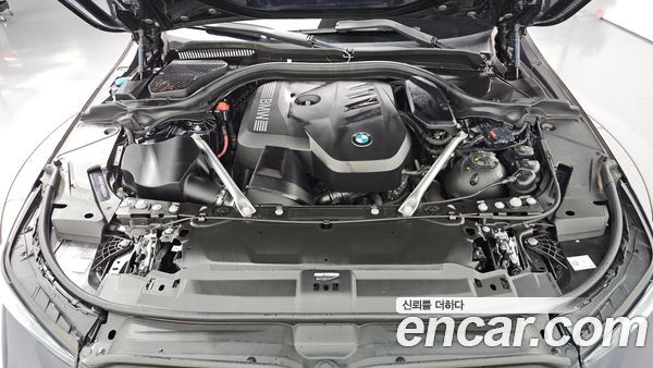 BMW 5 Series 2024, фото 6