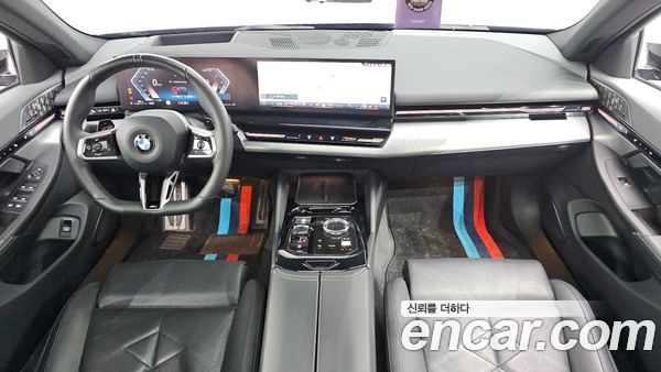 BMW 5 Series 2024, фото 7