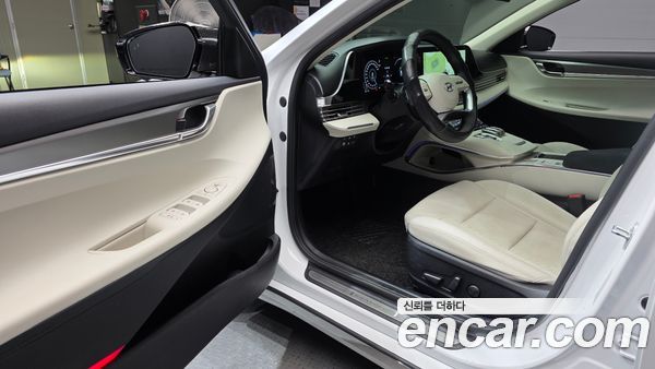 Hyundai Grandeur 2022, фото 13
