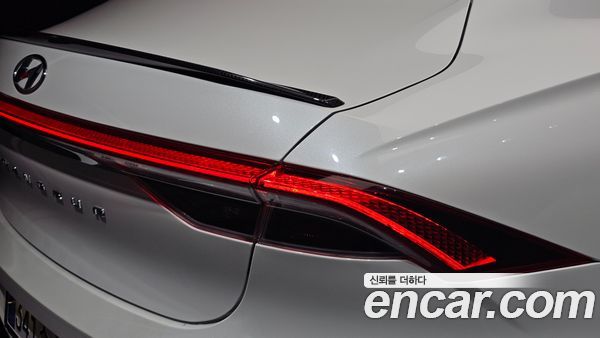 Hyundai Grandeur 2022, фото 9
