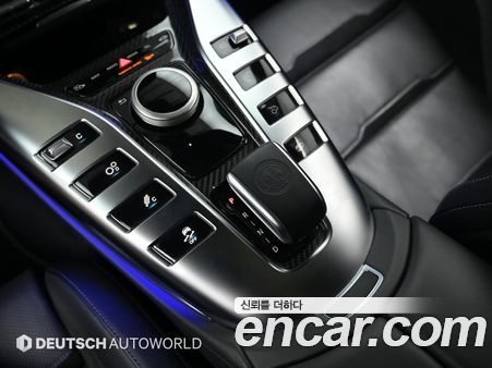 Mercedes-Benz AMG GT 2020, фото 9