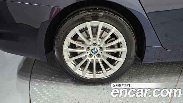 BMW 5 Series 2020, фото 5