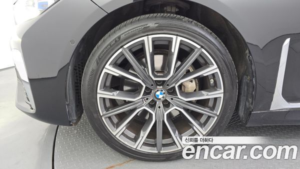 BMW 7 Series 2022, фото 5