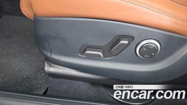 Genesis GV70 2025, фото 32