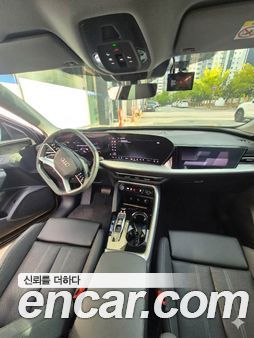 Audi Q5 2025, фото 5