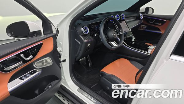 Mercedes-Benz GLC 2025, фото 12
