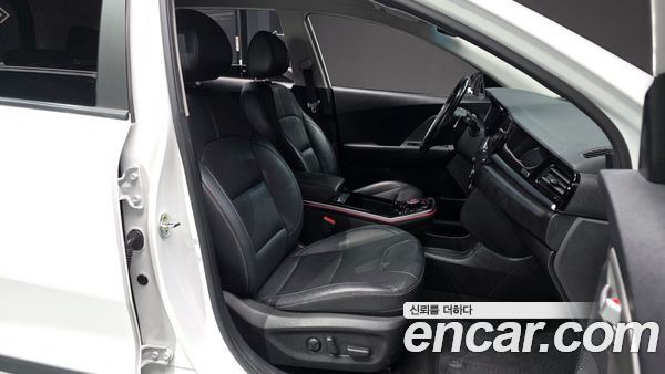 Kia Niro 2023, фото 16