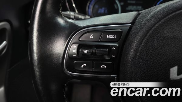 Kia Niro 2023, фото 29