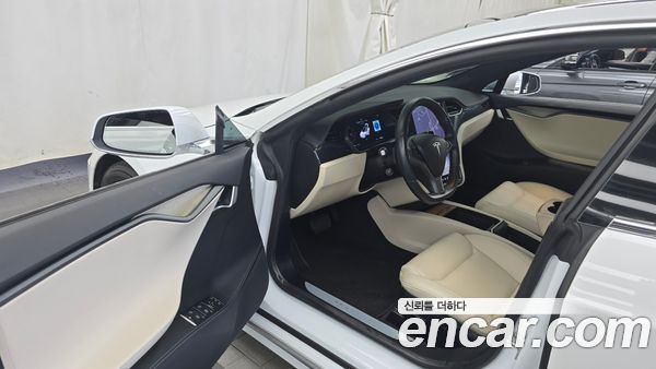 Tesla Model S 2020, фото 10