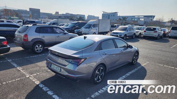 Hyundai Elantra 2021, фото 7