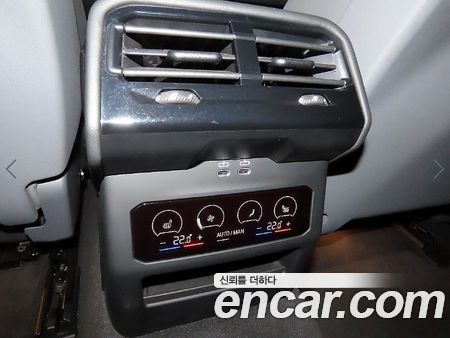 BMW 5 Series 2025, фото 14