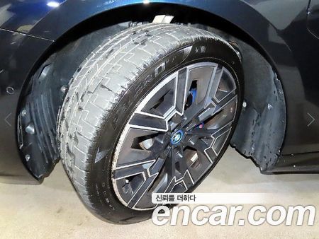BMW 5 Series 2025, фото 20