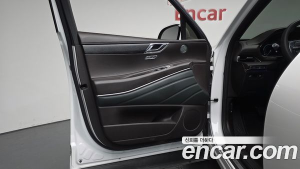 Genesis GV80 2022, фото 13