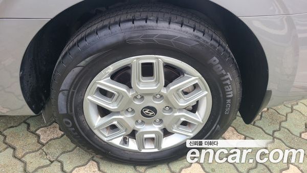 Hyundai Staria 2025, фото 6
