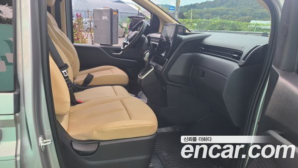 Hyundai Staria 2025, фото 14
