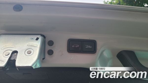 Hyundai Staria 2025, фото 18