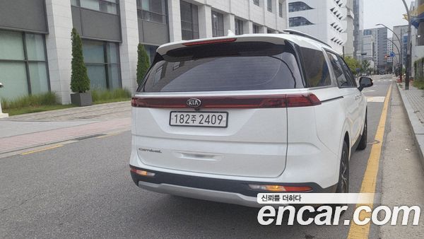 Kia Carnival 2021, фото 2