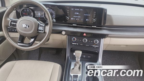 Kia Carnival 2021, фото 7