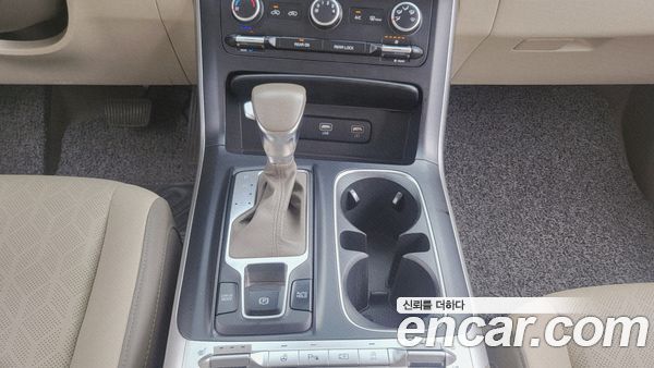 Kia Carnival 2021, фото 9