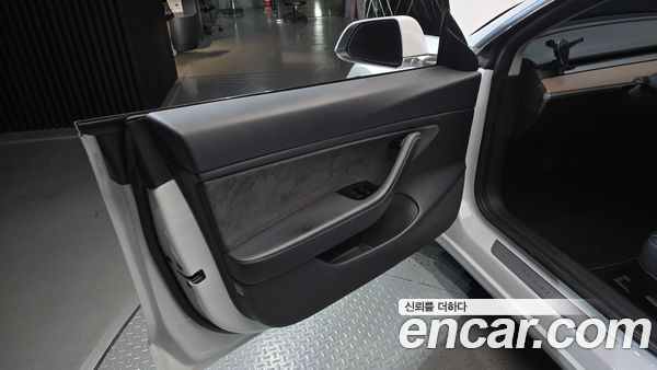 Tesla Model 3 2020, фото 14