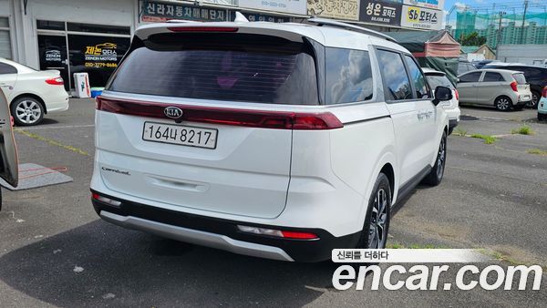 Kia Carnival 2021, фото 6