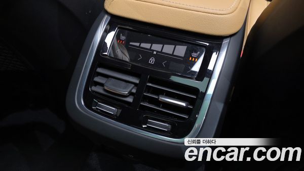Volvo V60 2023, фото 30