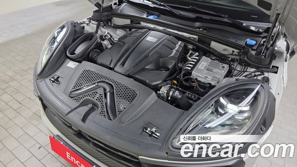 Porsche Macan 2023, фото 5
