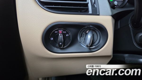 Porsche Macan 2023, фото 25