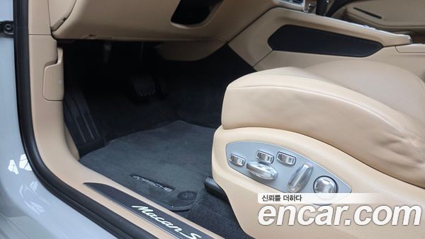 Porsche Macan 2023, фото 30