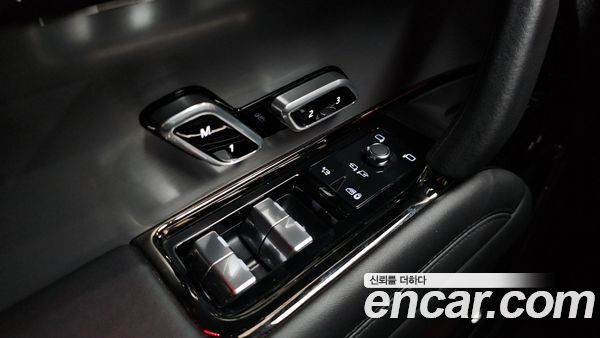 Land Rover Range Rover Sport 2023, фото 31