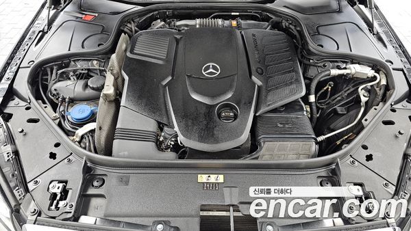 Mercedes-Benz S-Class 2020, фото 6