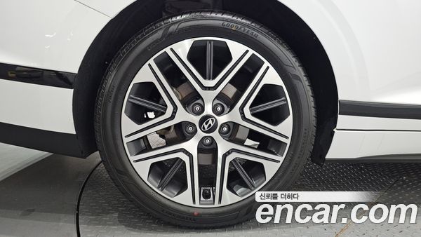 Hyundai Grandeur 2023, фото 5