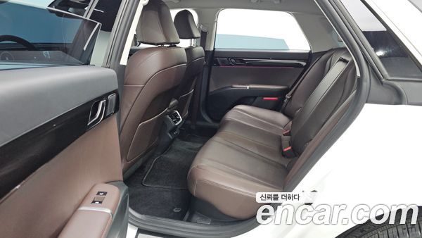 Hyundai Grandeur 2023, фото 18
