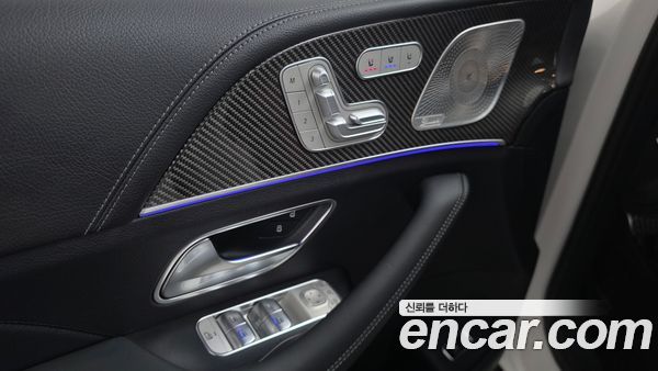 Mercedes-Benz GLE 2021, фото 24