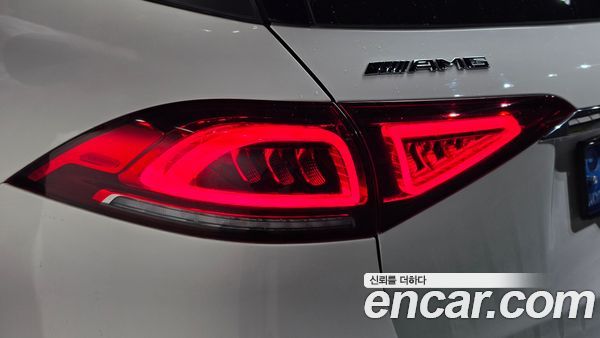 Mercedes-Benz GLE 2021, фото 9