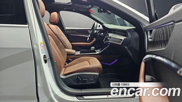 Audi A6 2023, фото 16